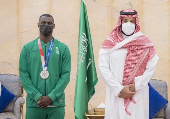 Saudi Crown Prince meets with the silver holder of the Tokyo Olympics