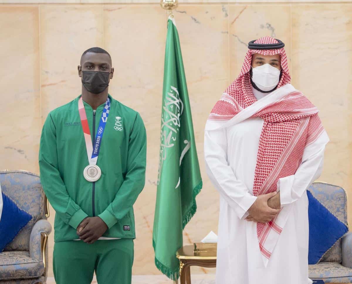 Saudi Crown Prince meets with the silver holder of the Tokyo Olympics