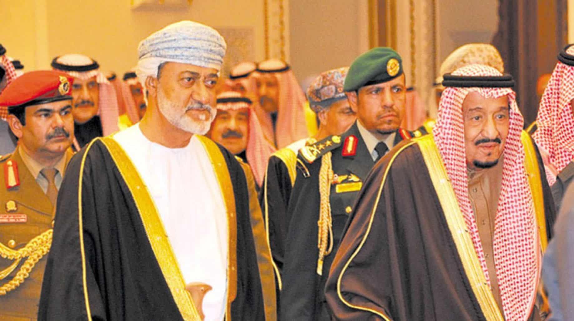 Two Saudi, Omani giant firms sign comprehensive investment deal