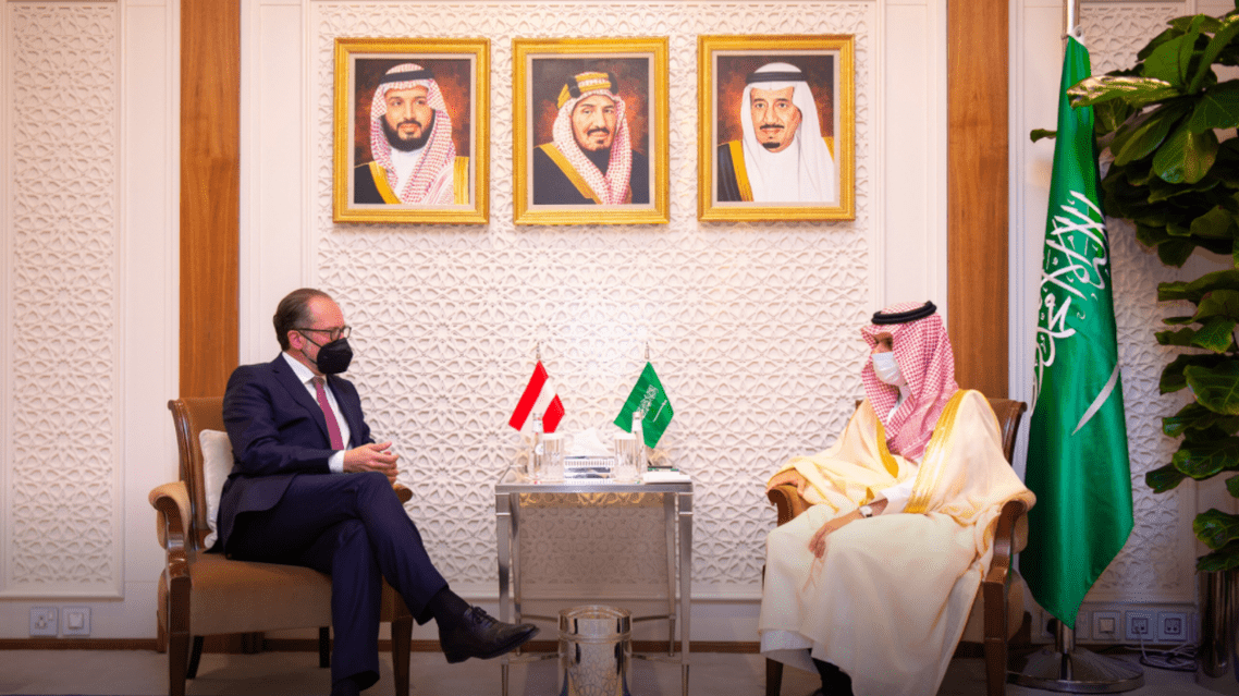 Houthis militia represents a threat to civilians: Saudi Foreign Minister