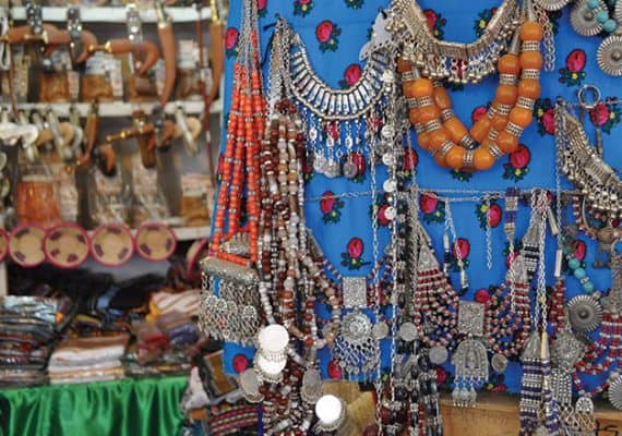 Discover Saudi Arabia Tuesday market in Abha