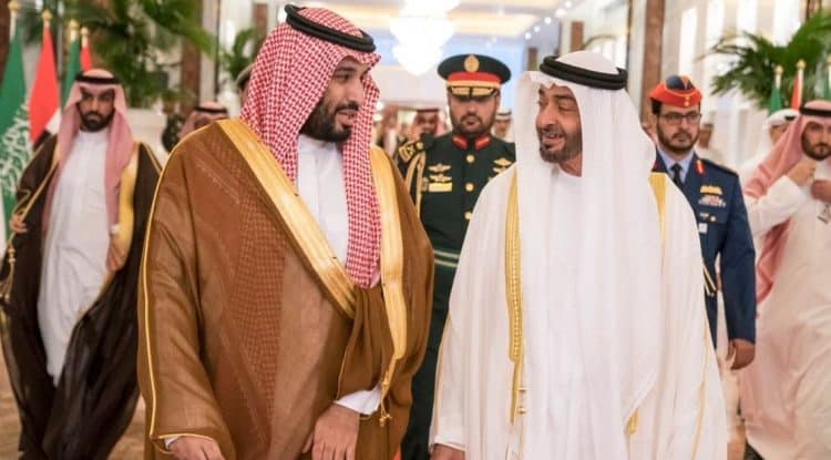 Mohamed bin Zayed receives a phone call from the Saudi Crown Prince