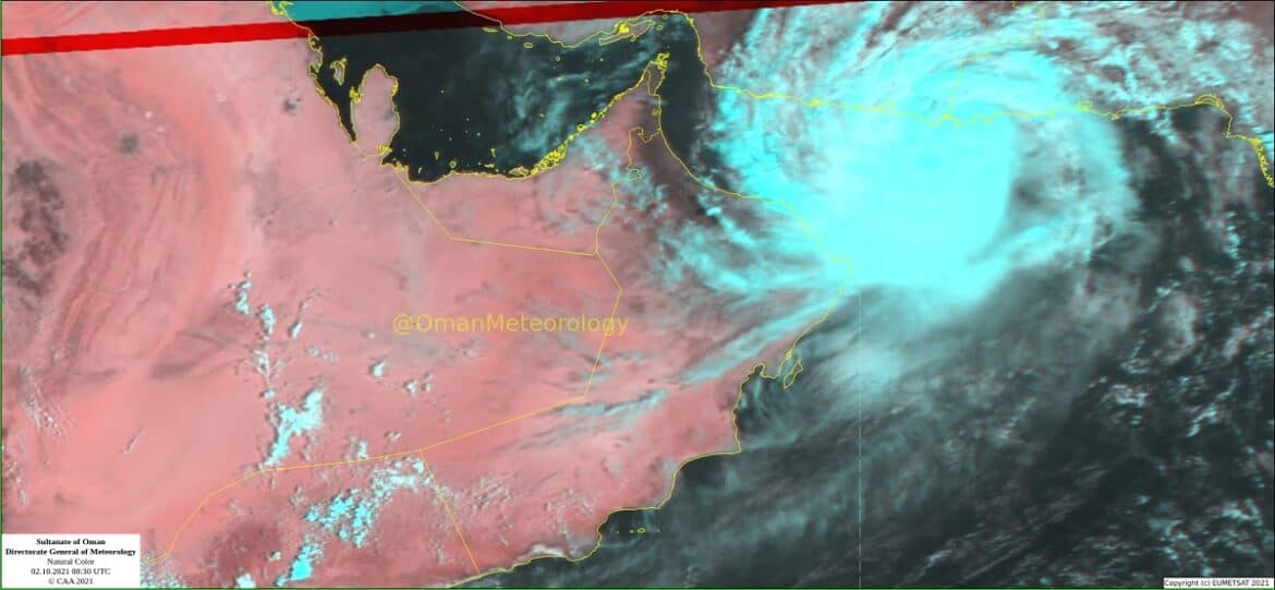 Saudi Civil Defense calls for caution against the consequences of Hurricane Shaheen