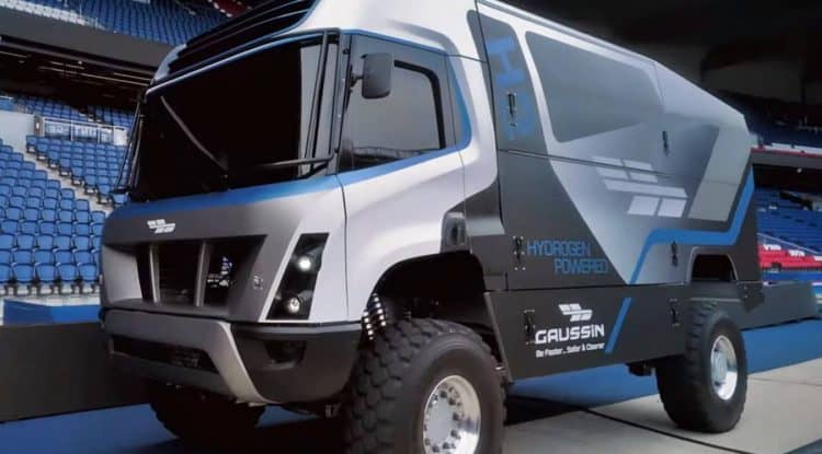 A hydrogen truck designed by Pininfarina participates in Dakar Rally 2022