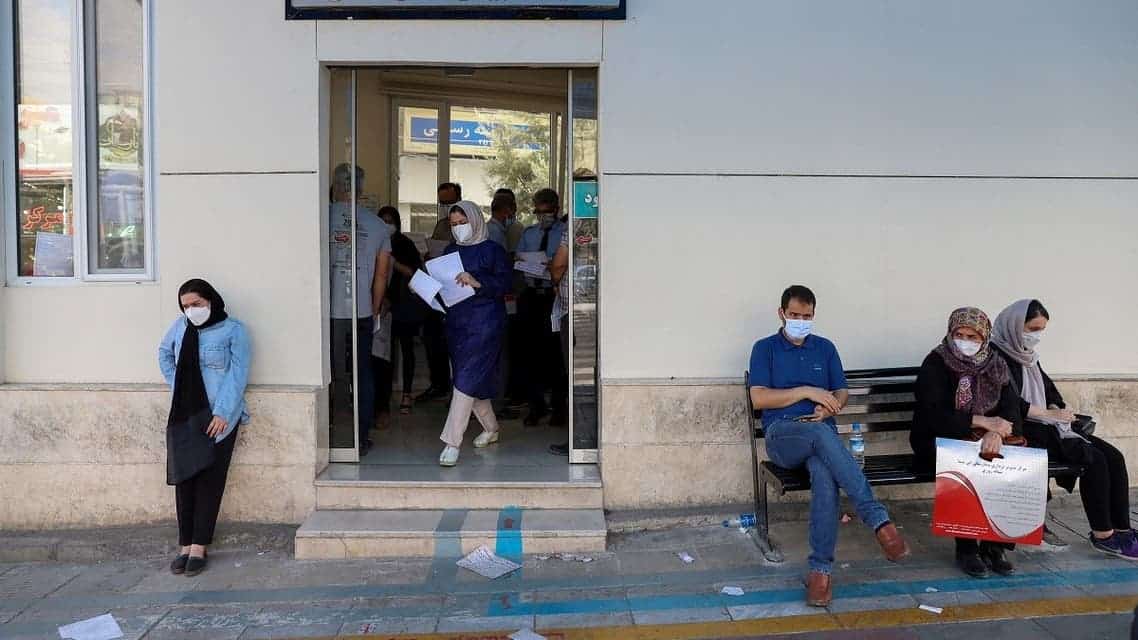 Iran reports its first three deaths from Omicron coronavirus .