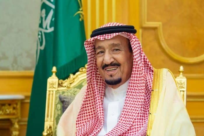 King Salman chairs the Cabinet session at Al Salam Palace in Jeddah.
