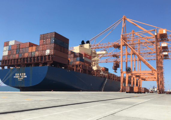 Saudi Ports Authority announces new service to link King Abdulaziz Port with Global Market