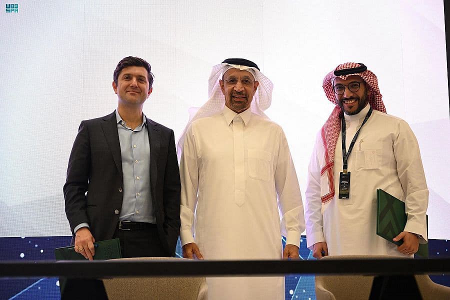 Saudi Investment Minister signs 6 MoUs in FII first day