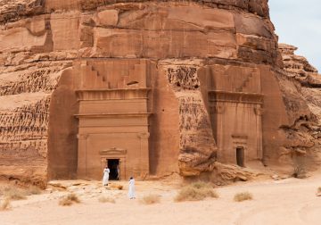 Saudi Heritage Commission registers 67 new archaeological sites