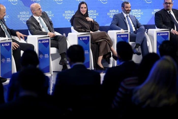 4 Saudi ministers in Davos explain Kingdom’s path and growth