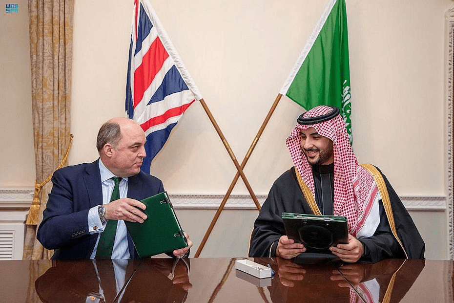 Saudi Defense Minister meets his British counterpart