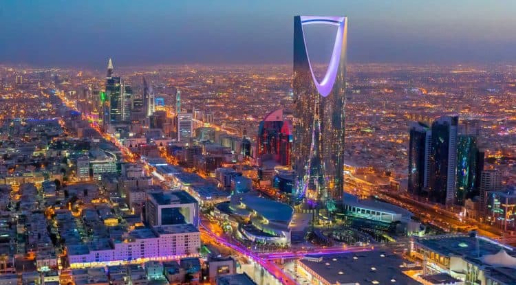 Saudi Private Sector activity reaches highest level in 8 years