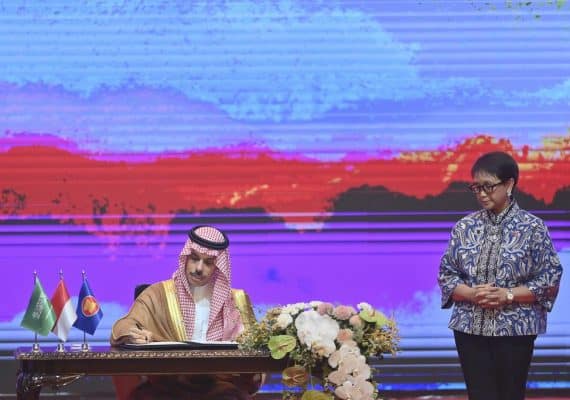 Saudi Arabia signs the accession document to the Treaty of Amity and Cooperation in Southeast Asia