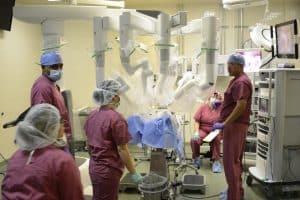King Saud University Provides 12-Bed Simulation Room for Robotic Surgery Training