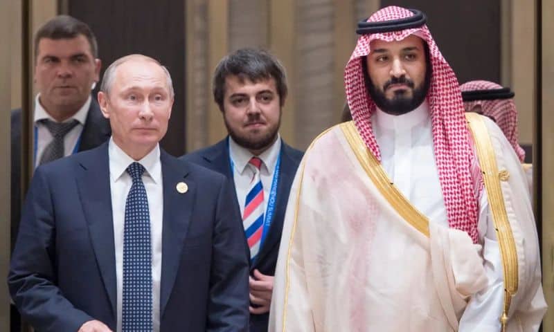 HRH Crown Prince,Russian President Review Bilateral Relations via Phone Call