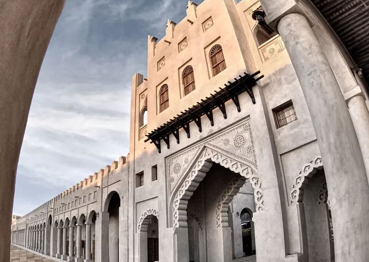 Saudi Arabia Organizes "Tarfah ibn Al-Abd" Festival in Al-Ahsa