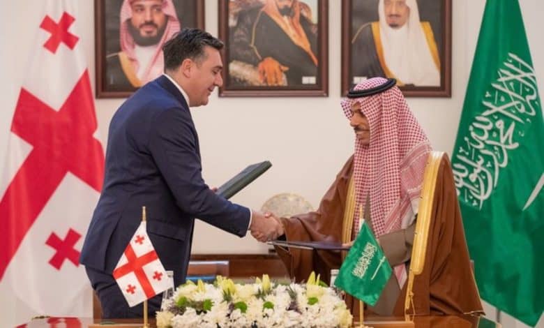 Saudi Foreign Minister Meets Georgian Counterpart in Riyadh