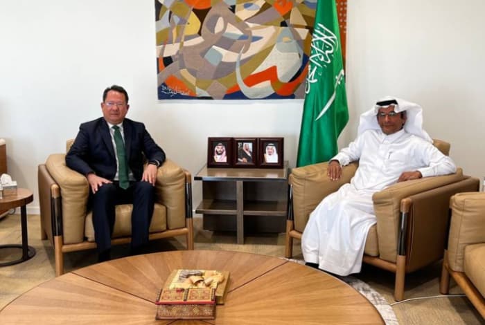 Deputy Minister for Consular Affairs Meets Thai Ambassador to KSA
