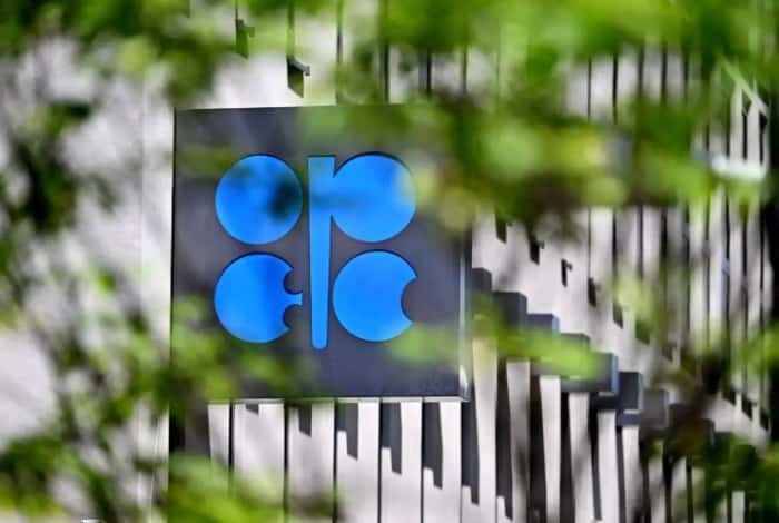 OPEC+ Considers Extending Voluntary Oil Production Cuts