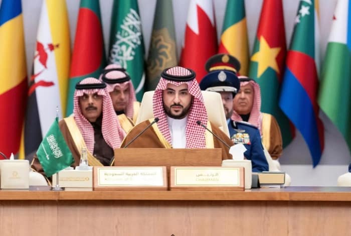 Saudi Defense Minister Chairs Second Meeting to Combat Terrorism