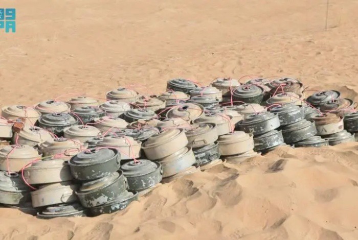KSRelief Center Removes 784 Mines in Yemen