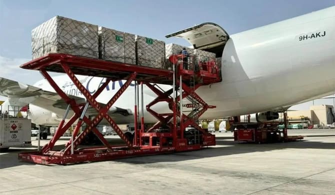 Saudi Arabia's 11th Humanitarian Aid Flight Departs for Ukraine