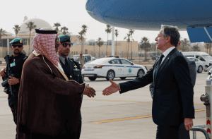 Blinken Arrives in Saudi Arabia to Discuss Post-war Gaza