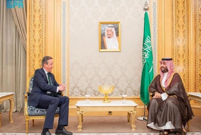 Crown Prince Receives British Foreign Minister