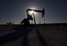 Bets on Oil Hitting $250 in June as War Fears Mount