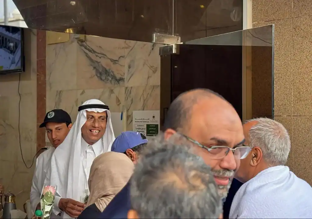 First Group of Syrian Pilgrims Arrives in Saudi Arabia for Hajj 2024