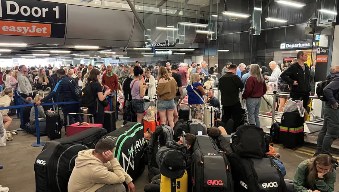 UK's Manchester Airport Flights Face Disruption after Power Cut