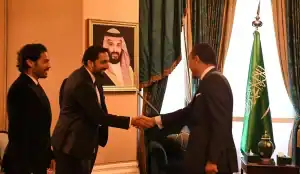 Saudi Ambassador to UK Meets with Cultural Attaché