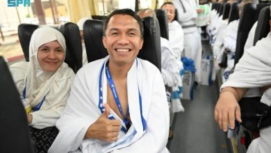 Pilgrims Start Moving from Madinah to Makkah