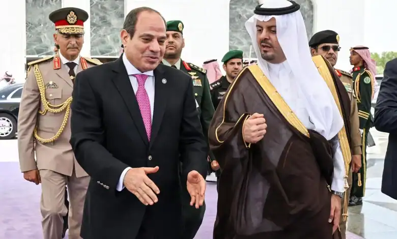 Egyptian President Leaves Saudi Arabia after Performing Hajj