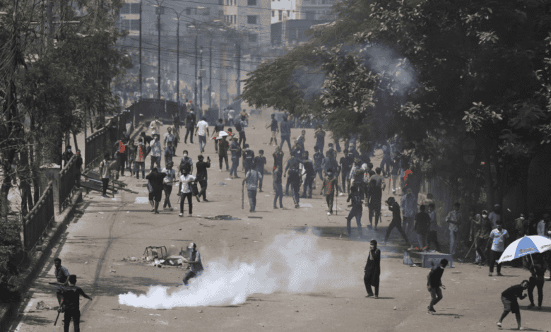 Bangladesh in Turmoil: Violent Protests Roil the Country, Government Extends Curfew