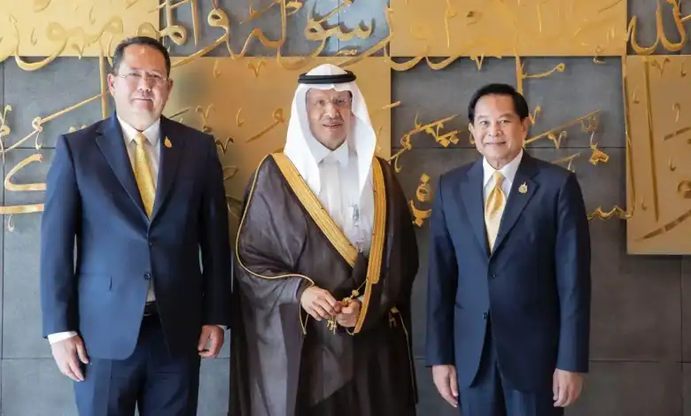 Saudi Minister of Energy Meets with Thai Counterpart