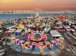 VIDEO: Tourism Minister Ahmed Al-Khatib Enjoys Funfair at Jeddah Tourist Site