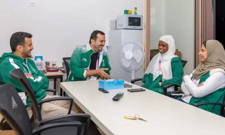 Bin Jalawi Meets Saudi Delegation at Paris 2024 Olympic Village