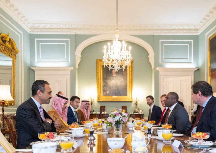 Saudi Foreign Minister Meets British Counterpart in London