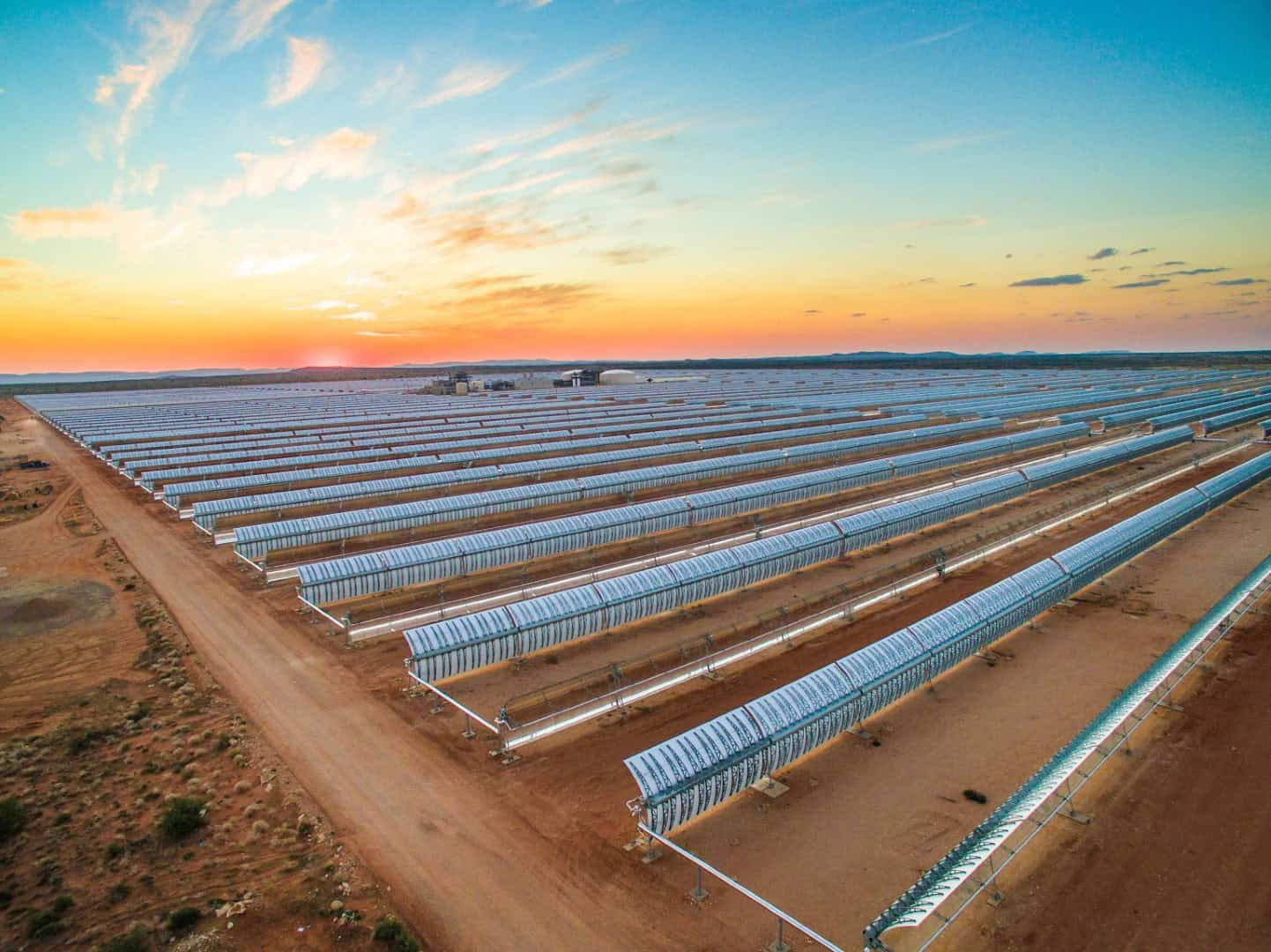 ACWA Power Secures $2.6 Billion for Saudi Solar Projects | Leaders