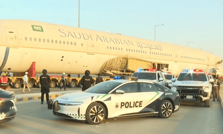 Impressive Trip: Riyadh Season Aircraft Arrive at Boulevard Runway