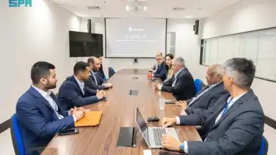 Al-Tamimi Meets with Officials of Telebras in Brazil