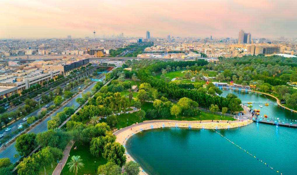 Green Havens: Discover 5 Must-Visit Parks in Riyadh
