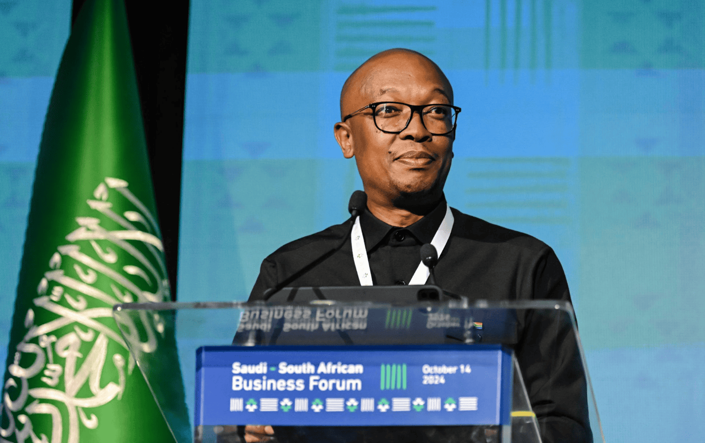 Saudi Arabia, South Africa Explore Boosting Economic Ties