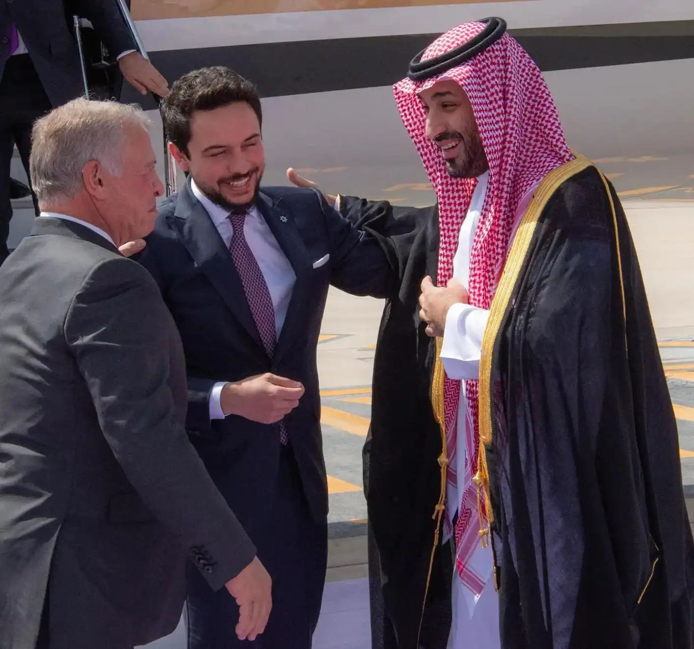 Saudi Crown Prince Warmly Welcomes Jordanian King in Riyadh