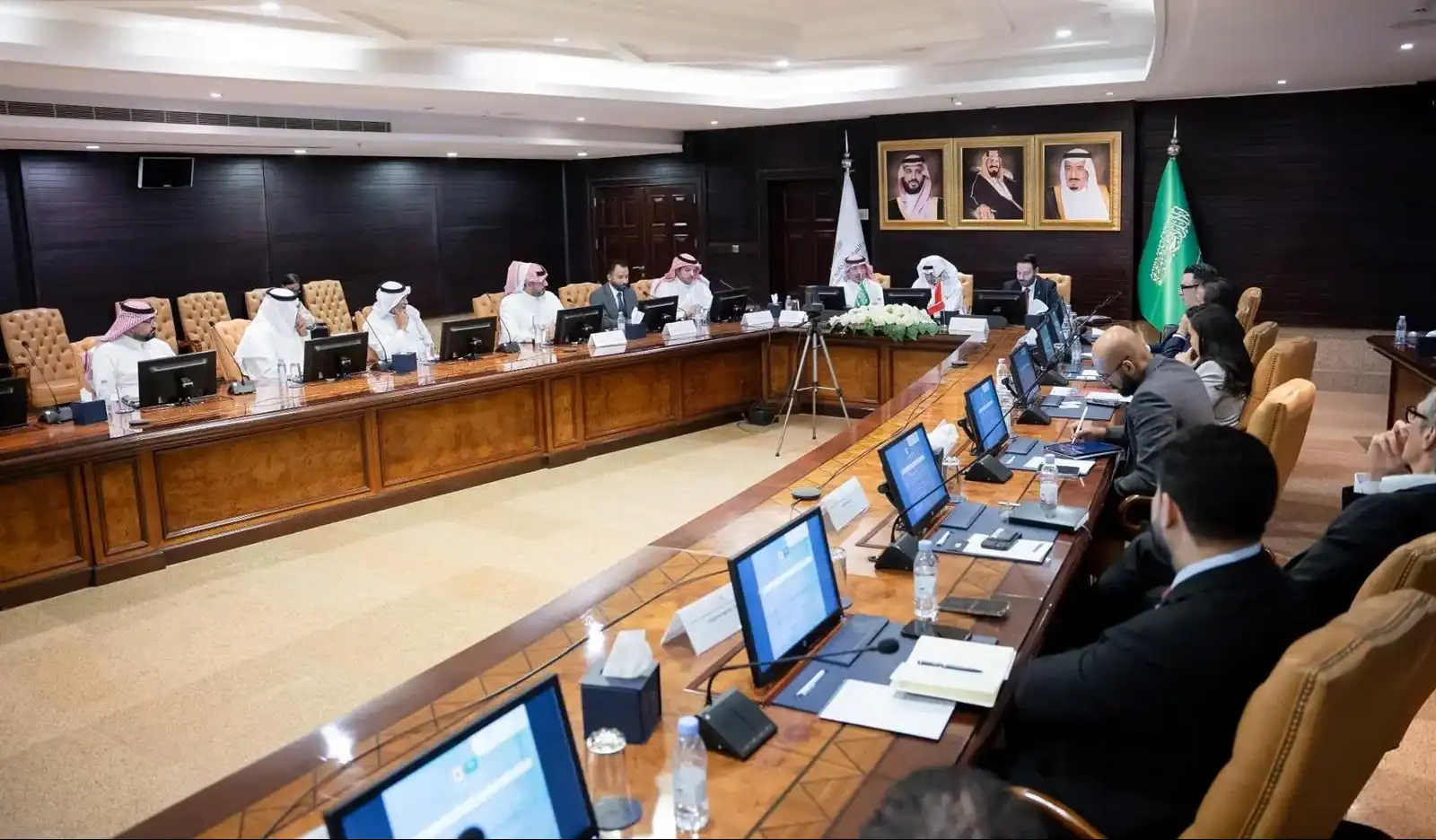 Over 20 Canadian Companies Eager to Invest in Saudi Arabia's Digital Transformation