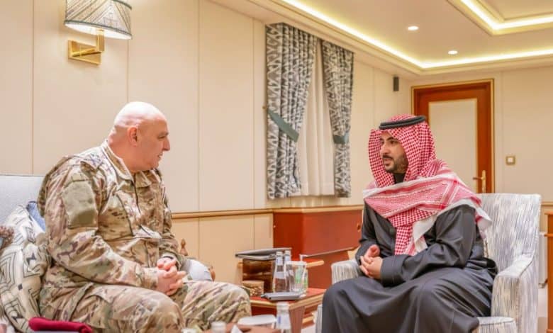 Saudi Defense Minister, Lebanese Army Commander Discuss Latest Developments
