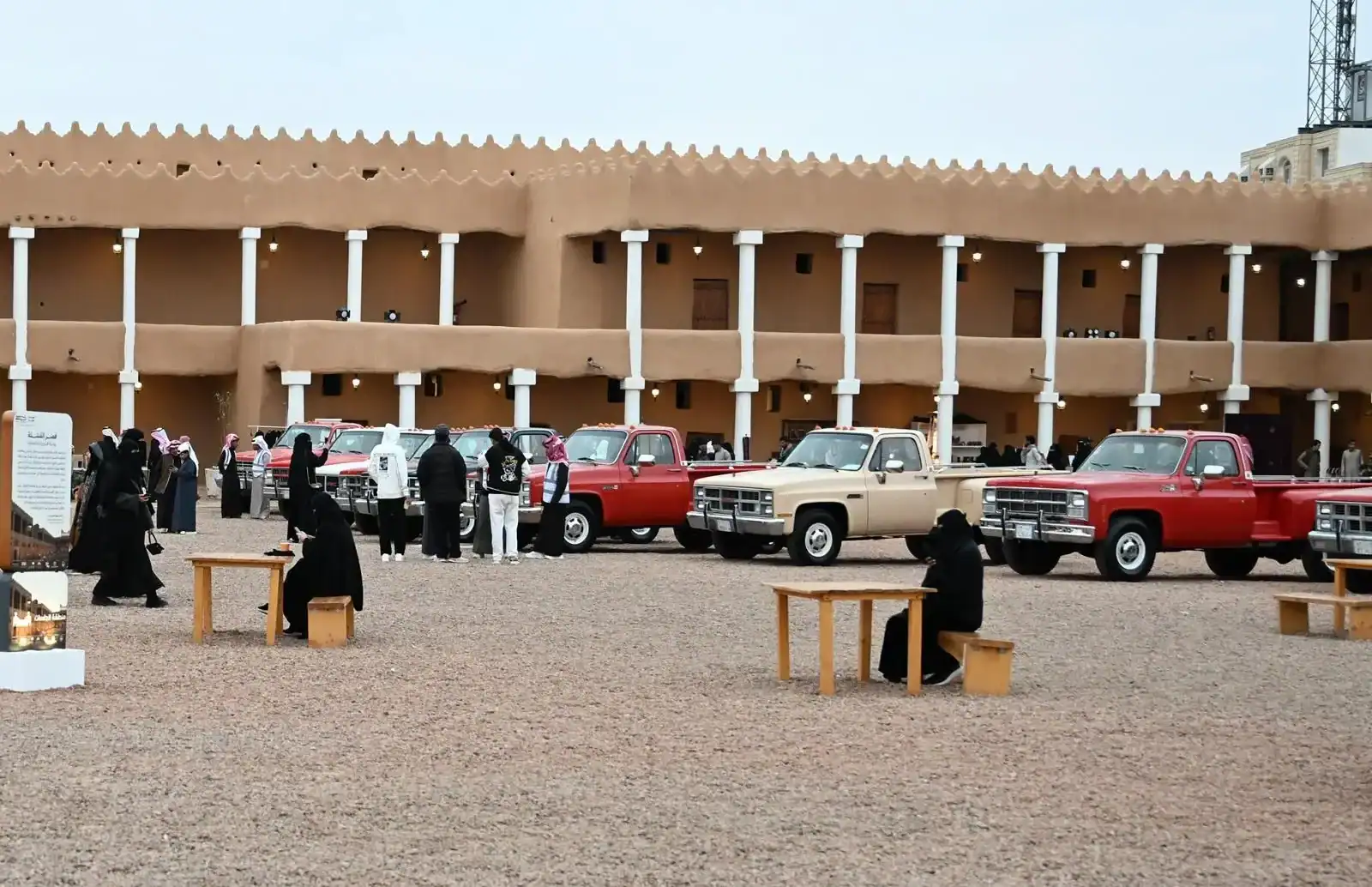 Vintage Classic Cars Capture Eyes at Handicrafts Festival in Hail