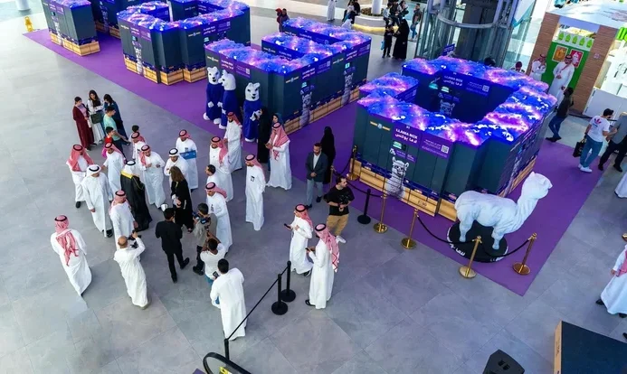 TGA: Riyadh Breaks Guinness World Record for Largest Smart Locker Installation