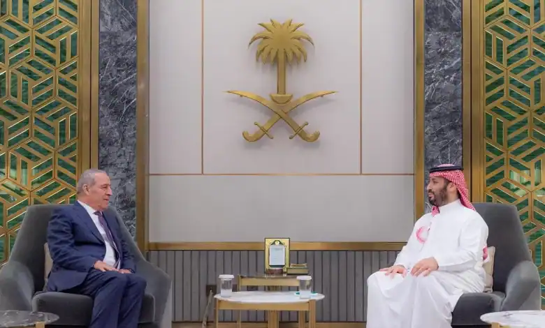 Saudi Crown Prince Welcomes Palestinian Vice President in Jeddah